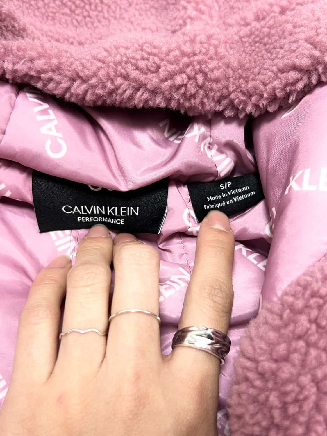 캘빈클라인 핑크 뽀글이 자켓 상품이미지7