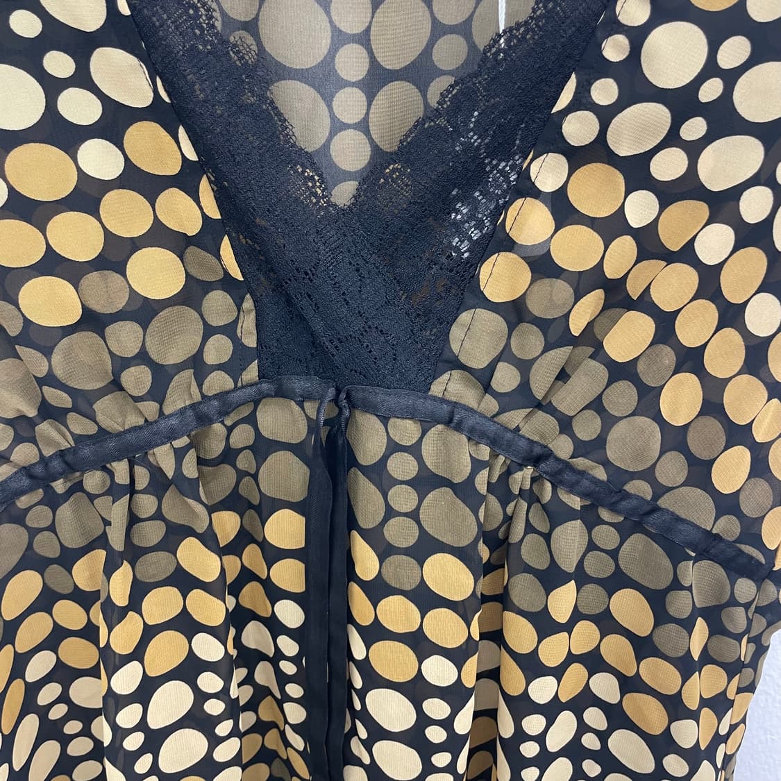 Cocoa Bubble Print Blouse 상품이미지3