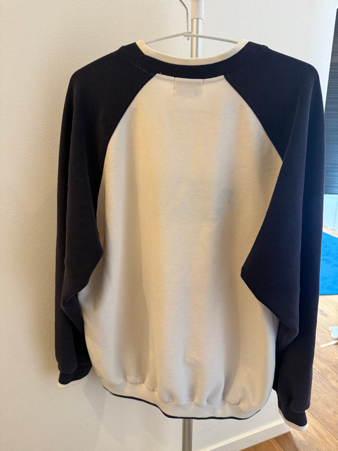 아식스 빈티지 맨투맨 105 상품이미지2