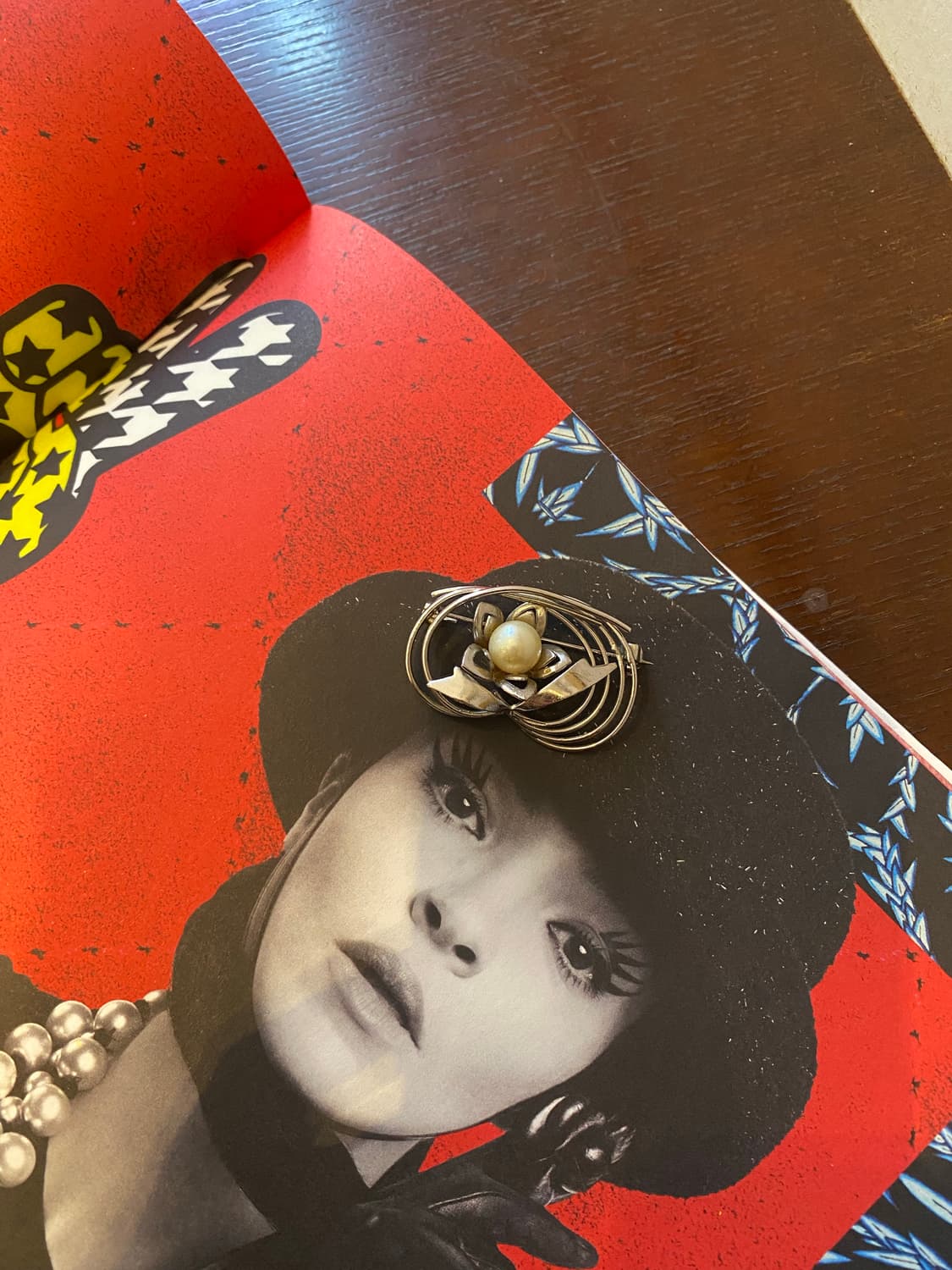 빈티지 실버톤 진주 꽃 브로치 상품이미지1