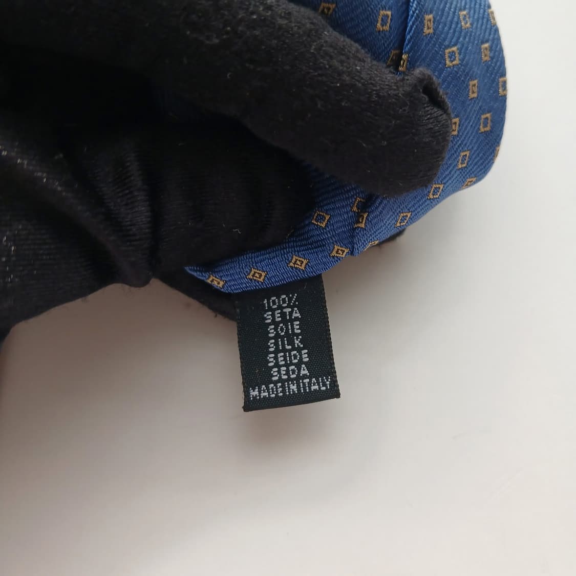 듀퐁 실크 블루 다이아몬드 패턴 넥타이 8.6cm A등급 A18791
 상품이미지10