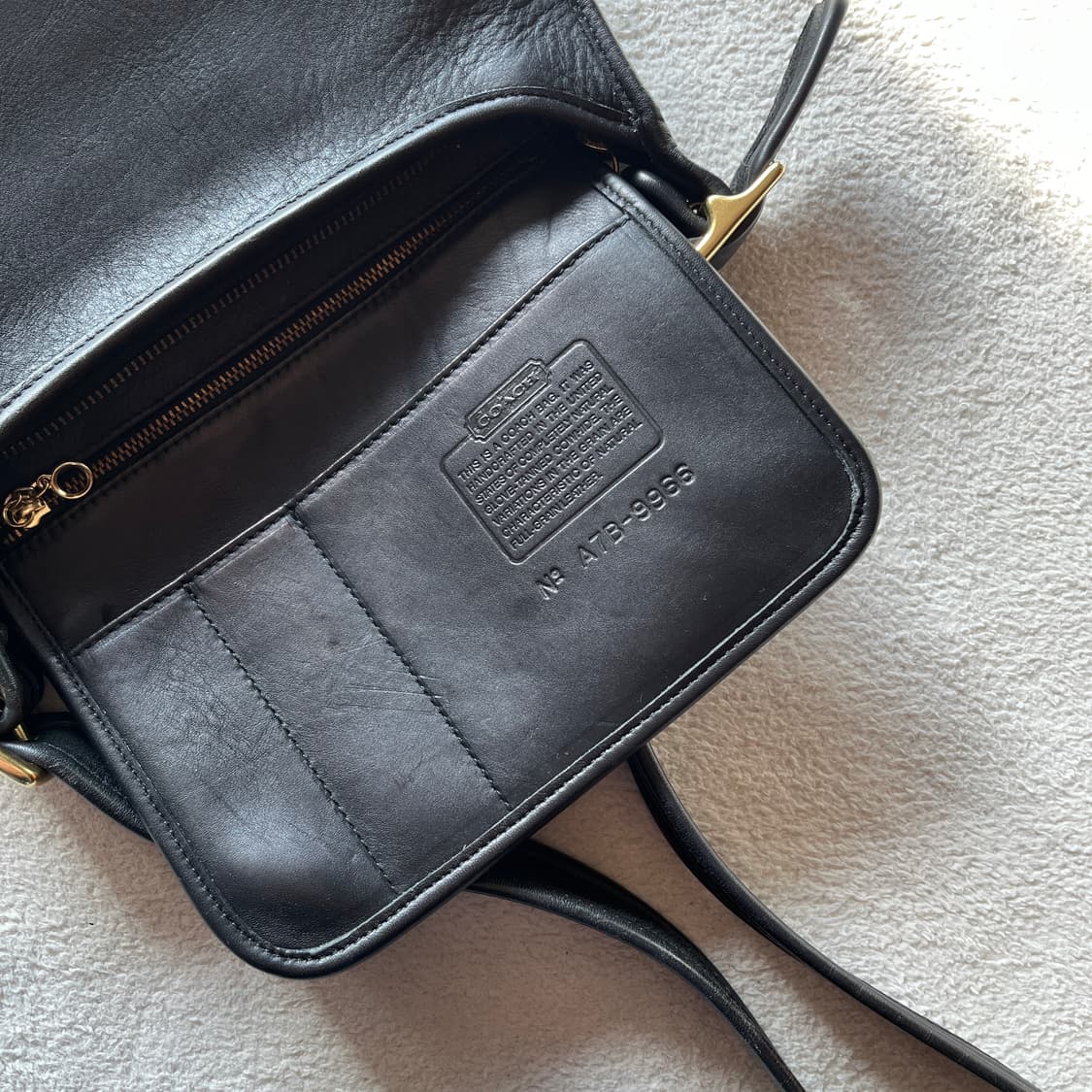올드 코치 레더 백 상품이미지4