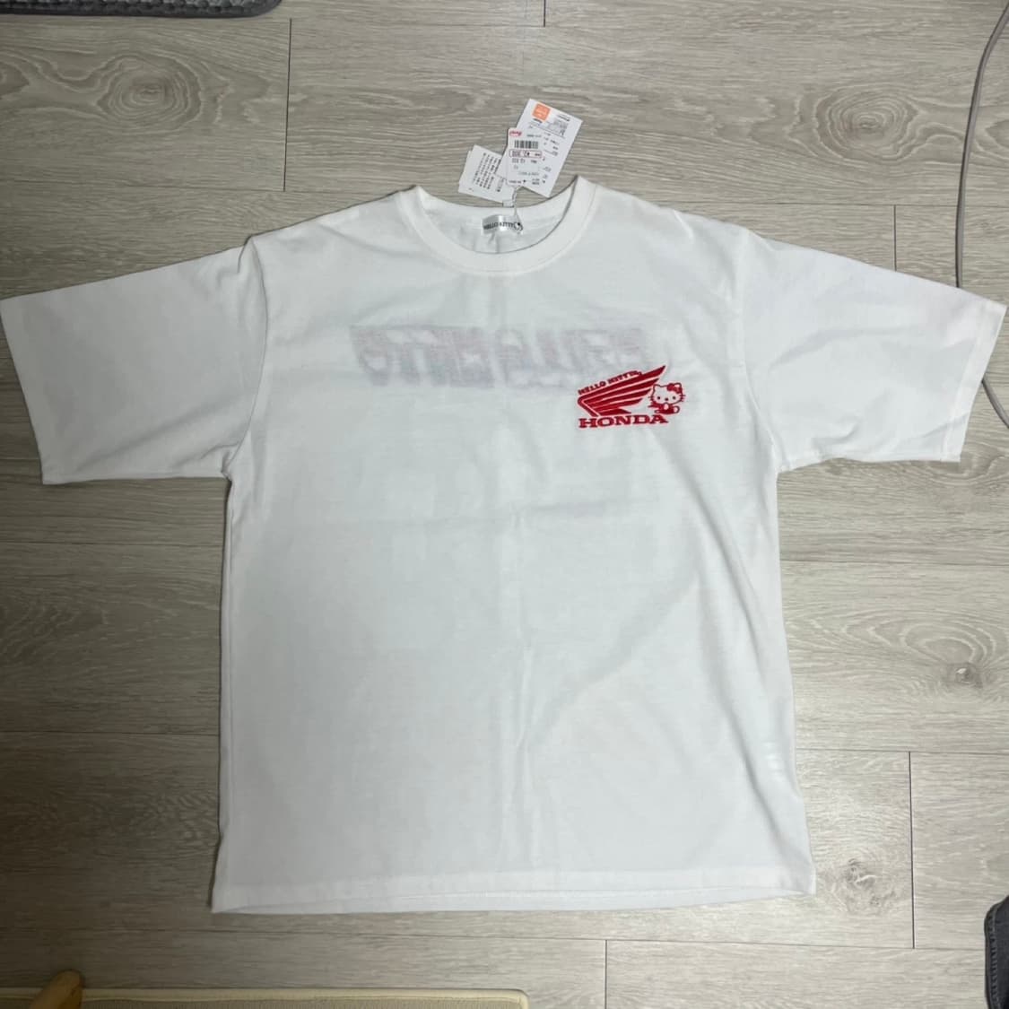 산리오 키티 혼다 슈퍼커브 콜라보 반팔 상품이미지3