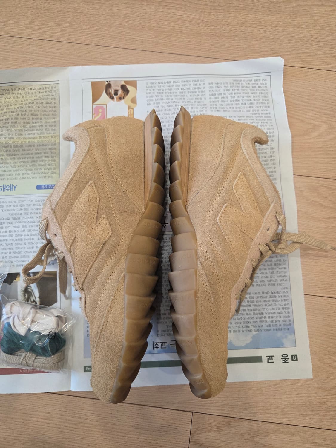 뉴발란스 x 오라리 RC30 탄 오렌지 상품이미지1