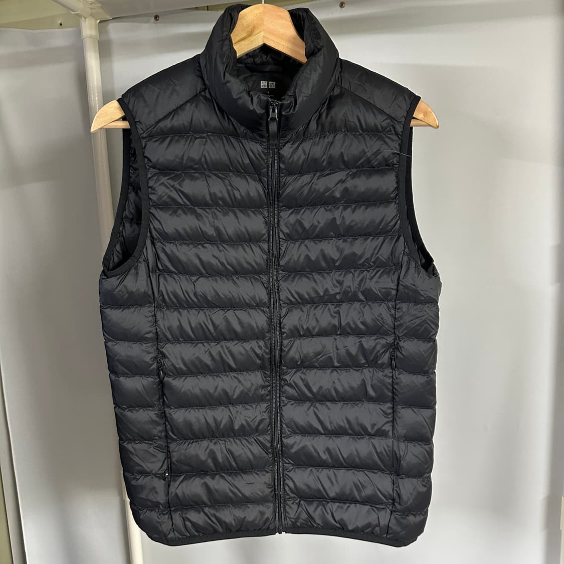 유니클로 울트라 라이트 다운 베스트 상품이미지1