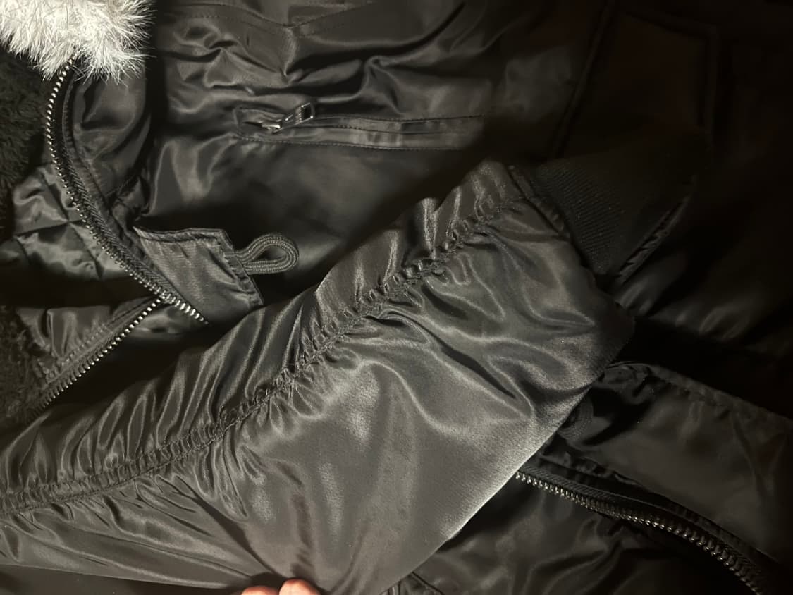 [1] 아캄 Hooded Fur MA-1 Jacket (Black) 상품이미지5