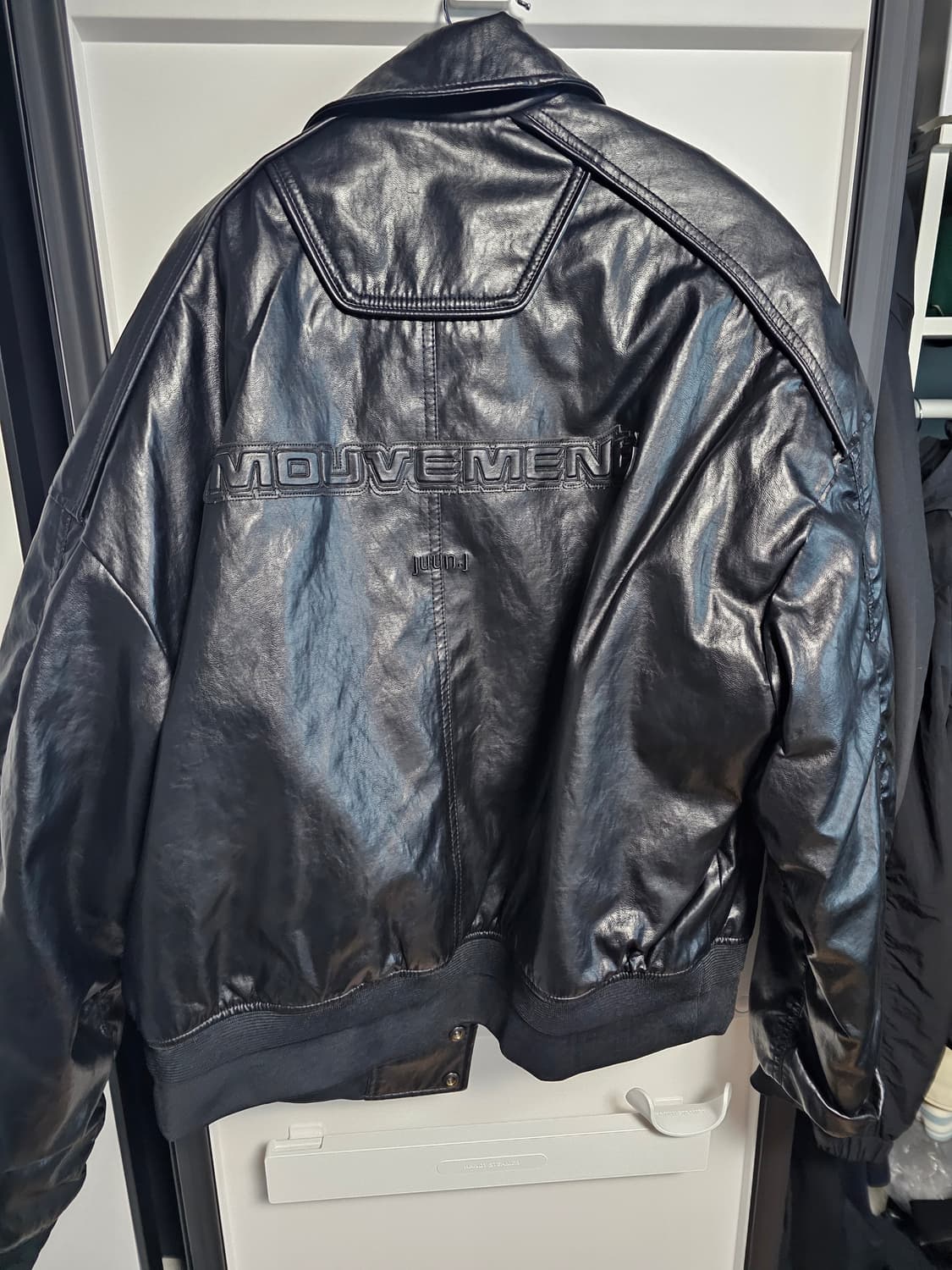 준지 페이크 레더 바시티 46 상품이미지2