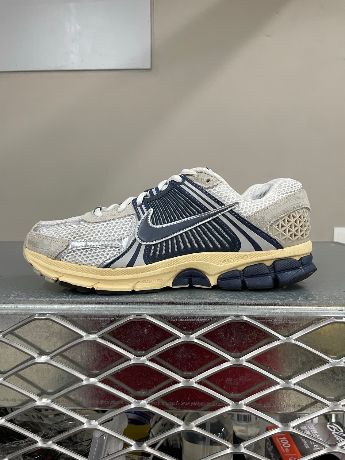 나이키 줌 보메로 5 화이트 썬더 블루 265 상품이미지1