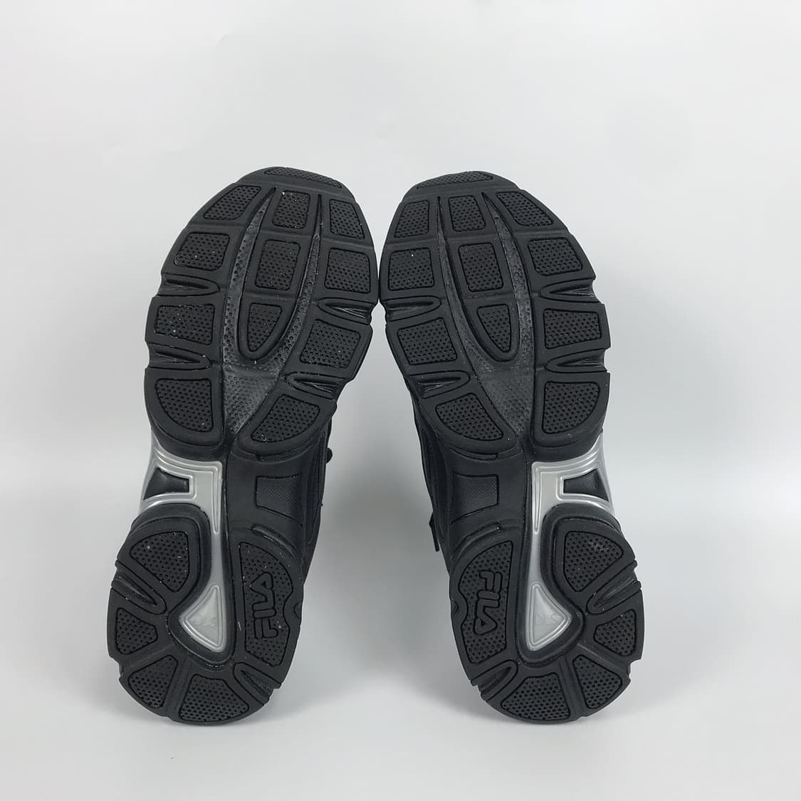 휠라 필라 토러스v3 신발 운동화 남성260 상품이미지6