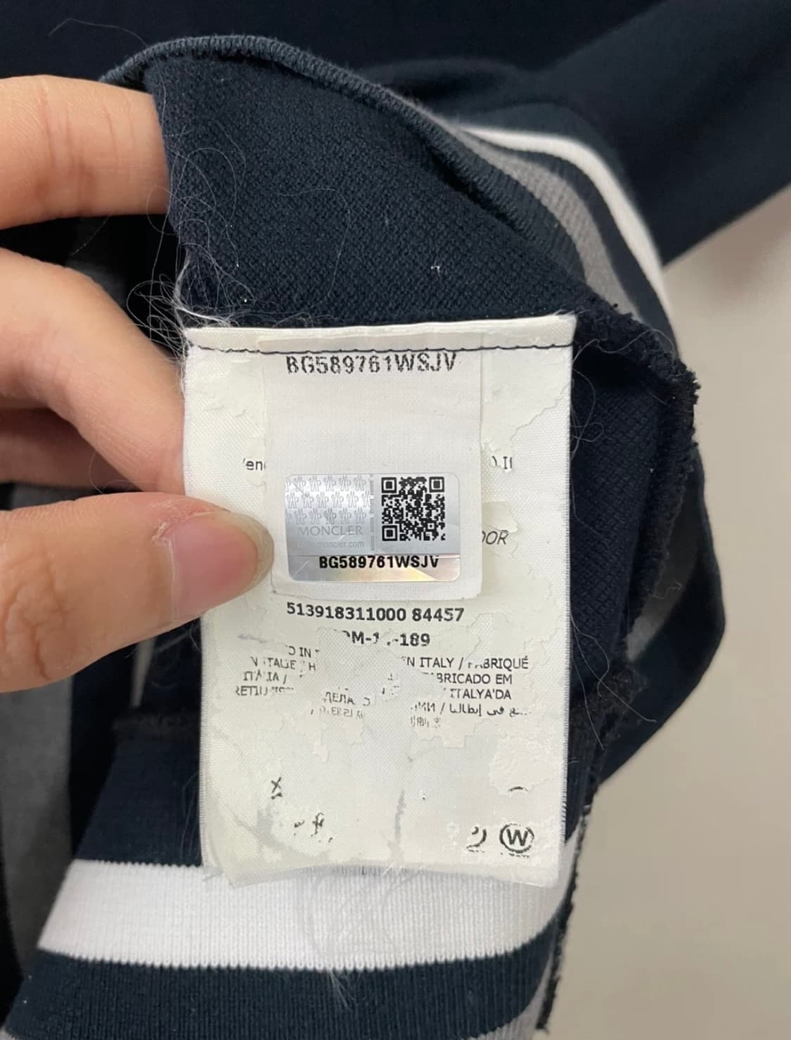 몽클레어 네이비 카라티 s 상품이미지5