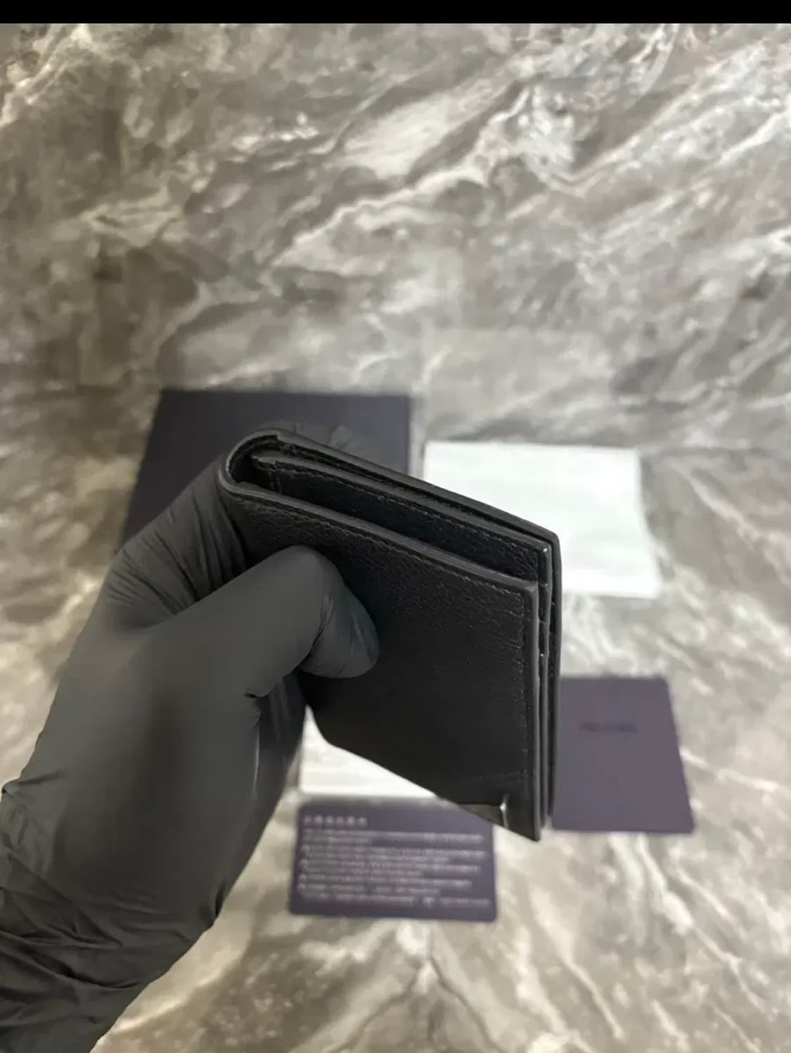 [새상품급/신형] 프라다 트라이앵글 삼각로고 오거나이저 카드지갑 상품이미지6