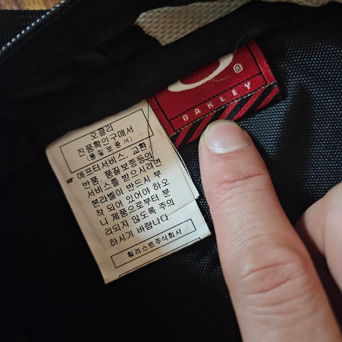 오클리(OAKLEY) 라이트 그레이 미니 백팩 상품이미지7