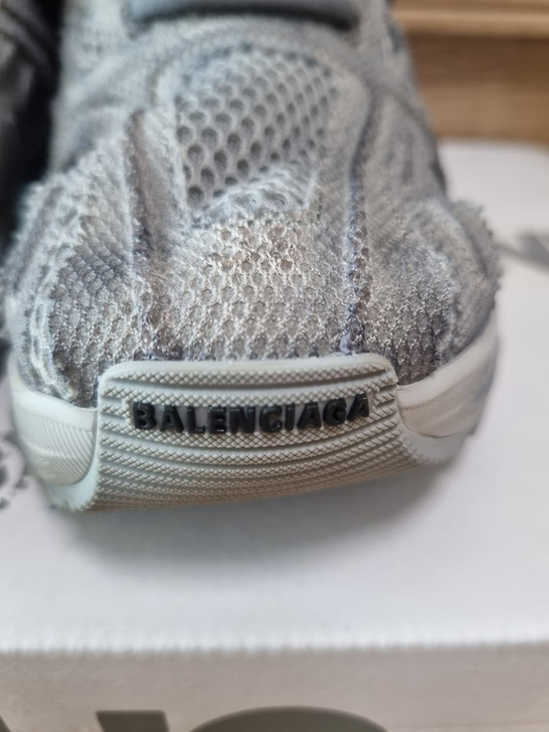 발렌시아가 팬텀 그레이 스니커즈 38 상품이미지4