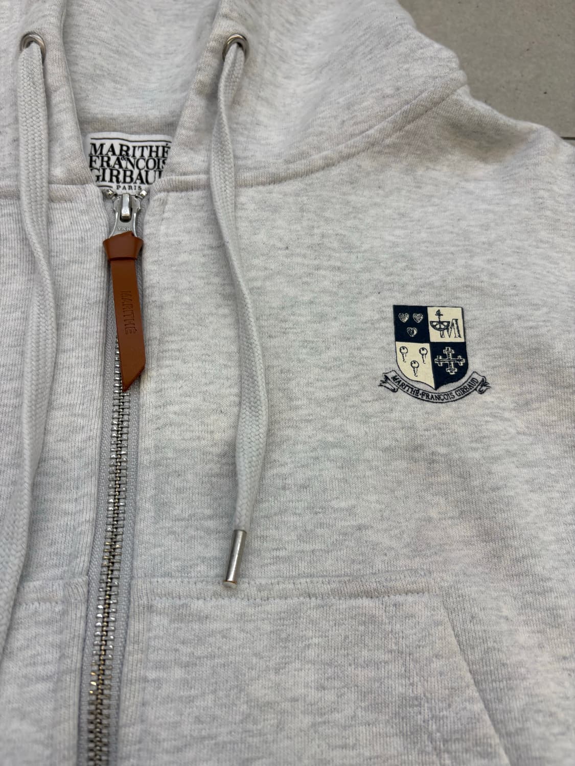 마리떼 크롭 후드집업 상품이미지5