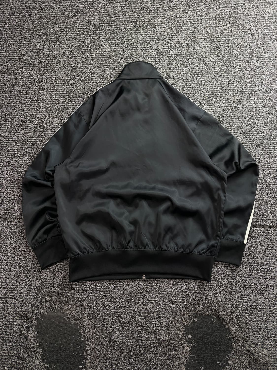 아디다스 신형 박시핏 사틴 트랙탑 져지 블랙 4147 상품이미지5