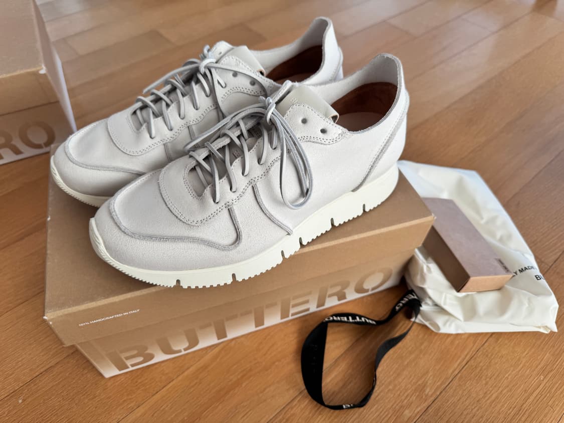 부테로 카레라 화이트 크랙레더 40 새제품 상품이미지1