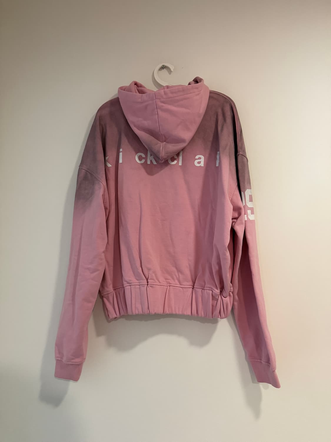 플레이보이 카르티 더스트 워시 핑크 지퍼 후드 티셔츠 상품이미지2