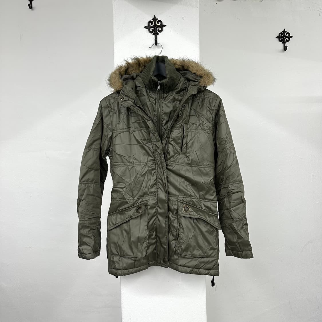 Khaki double fur down jacket 상품이미지1