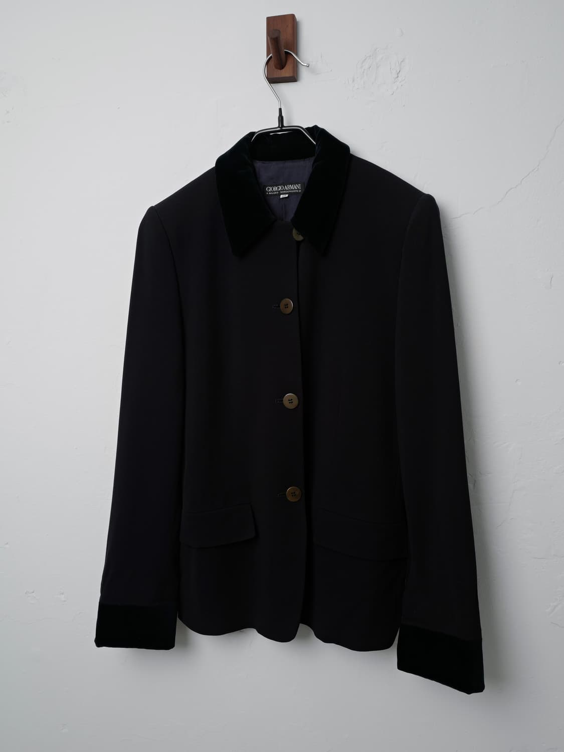 조르지오 아르마니 벨벳 카라 싱글 자켓 상품이미지3