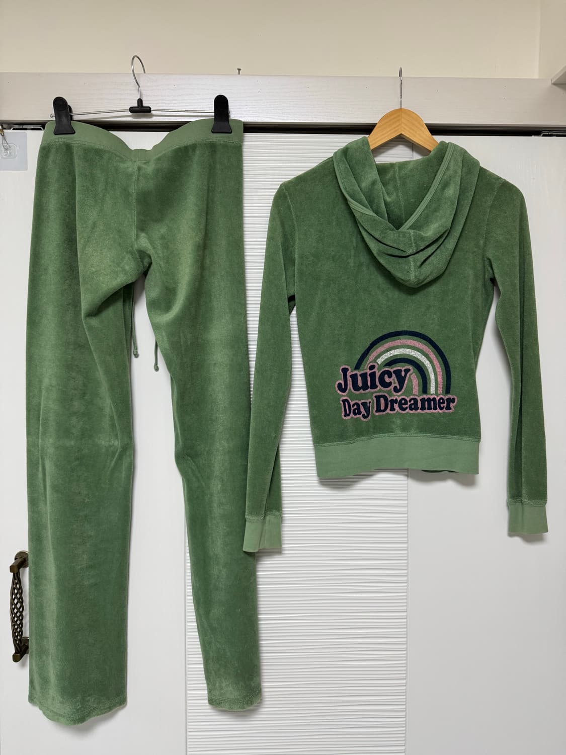 쥬시 꾸뛰르 트레이닝복 S 올리브 상품이미지2