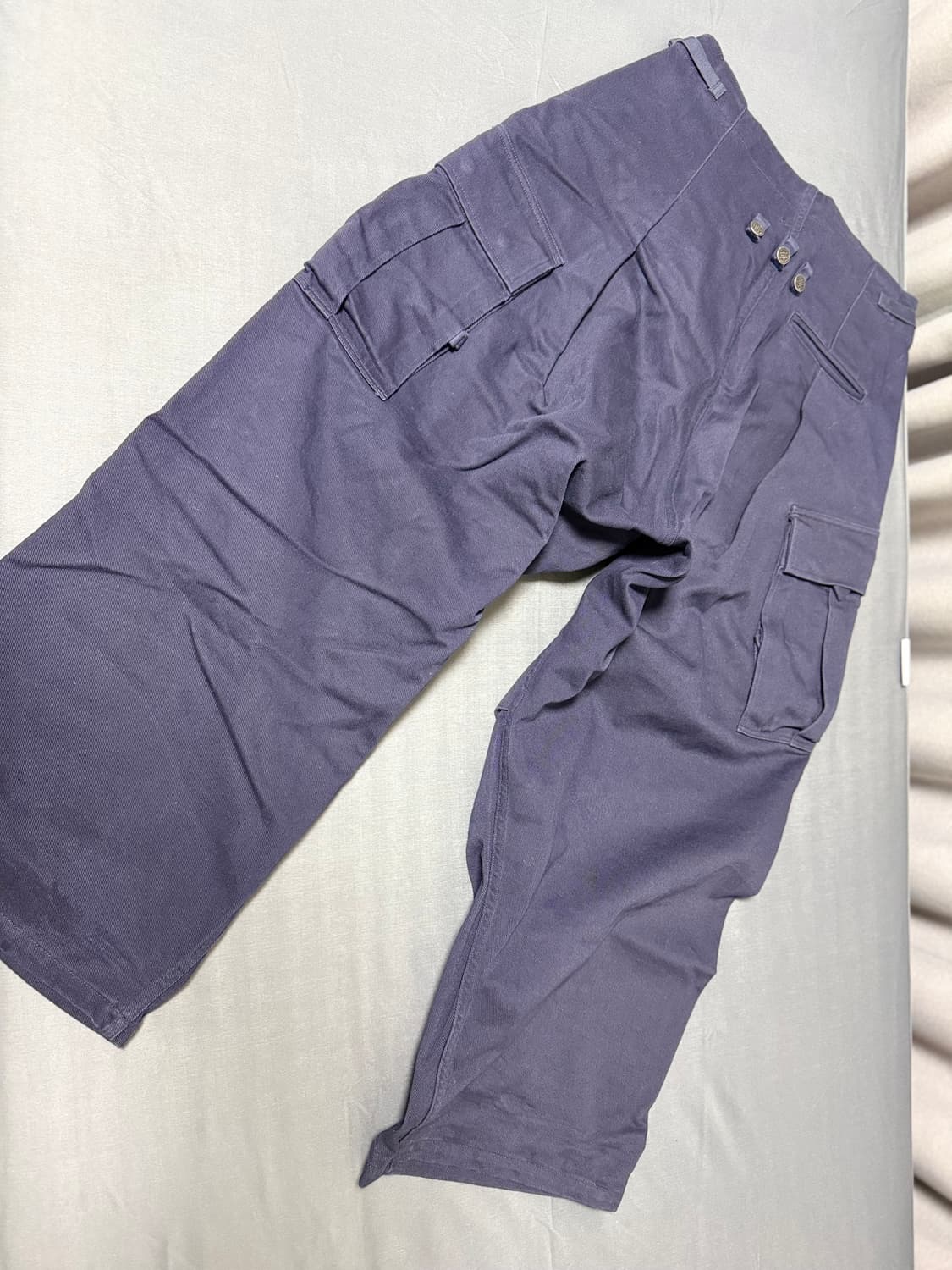 캐피탈 헤비 드릴 코튼 점보 카고 팬츠 네이비 1사이즈 판매합니다. 상품이미지2