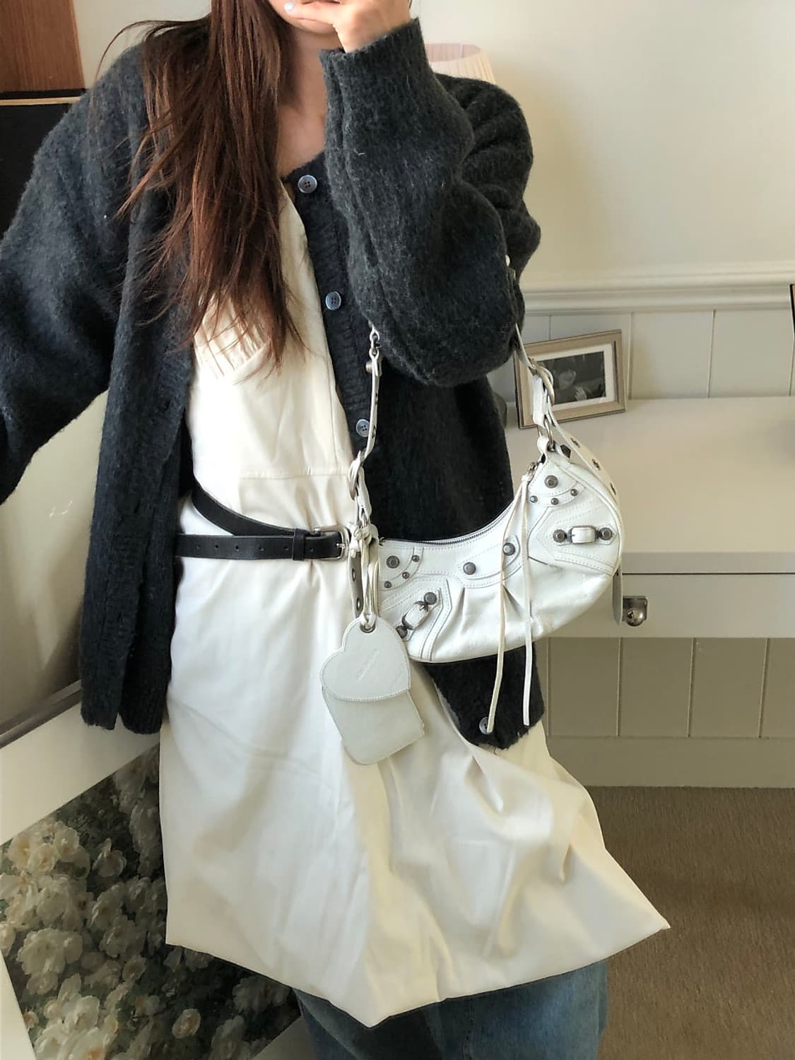 발렌시아가 르카골 화이트 xs 상품이미지9