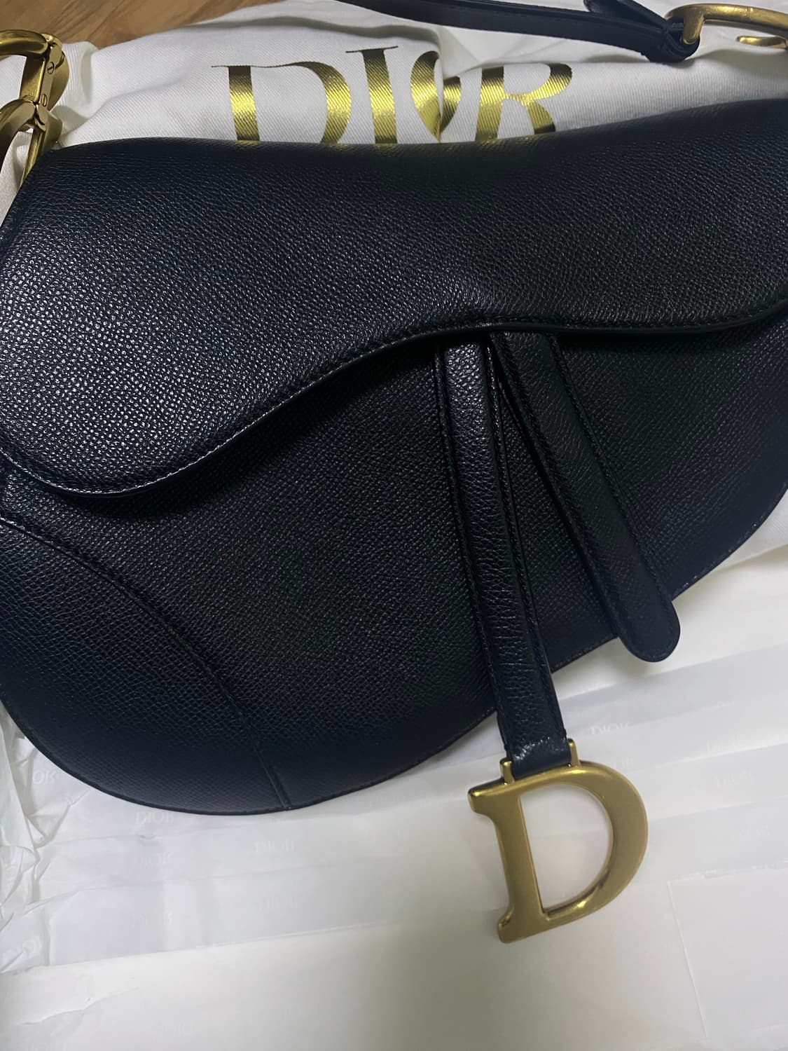 디올 새들백 미듐 상품이미지2