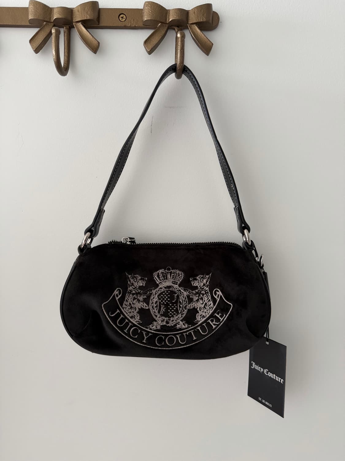 쥬시꾸뀌르 블랙 벨벳 숄더백 상품이미지2