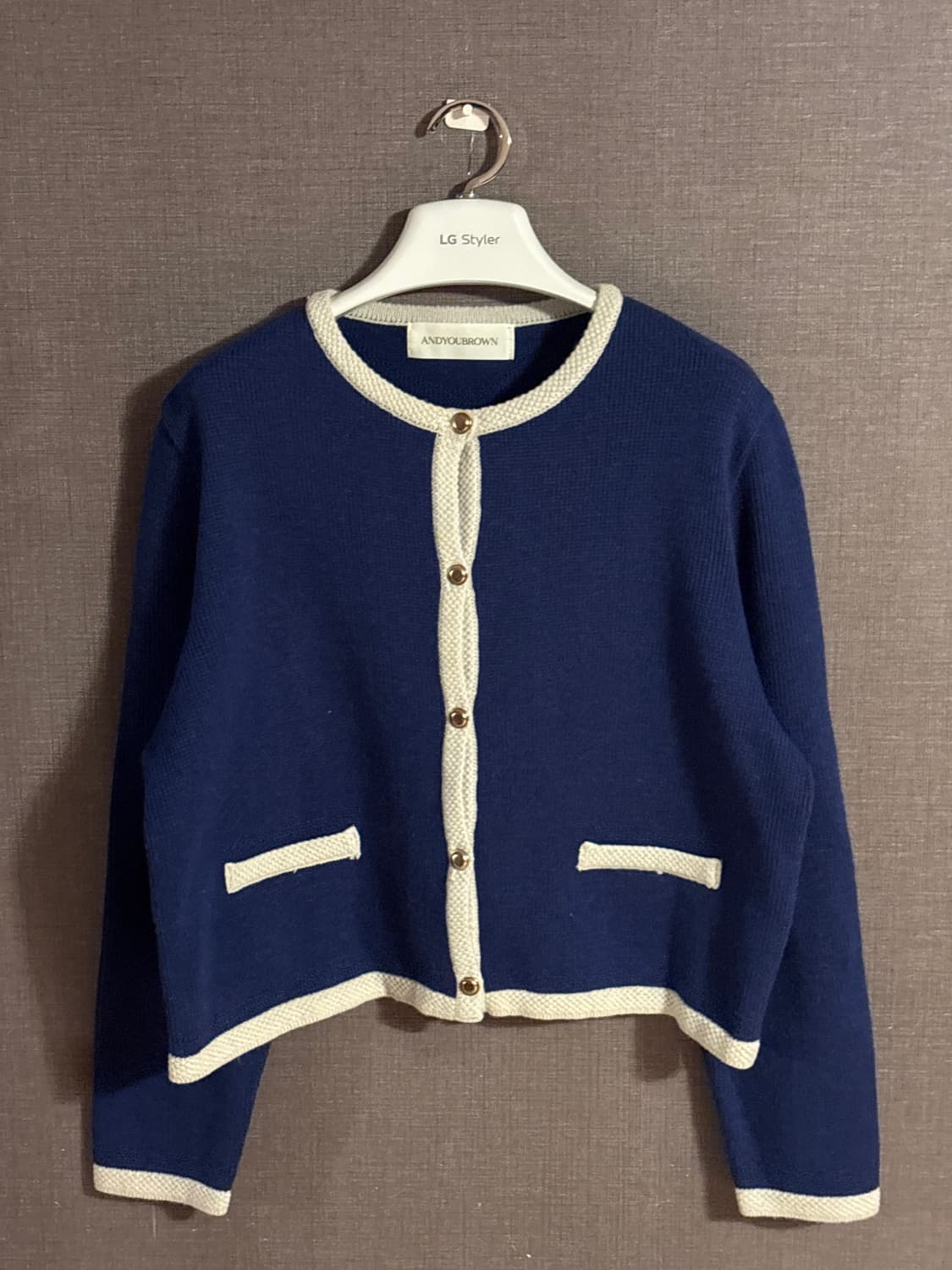 일본 출장중 구매했습니다  상태는 사진과 같습니다 좋아요  아주 고급스러 상품이미지1