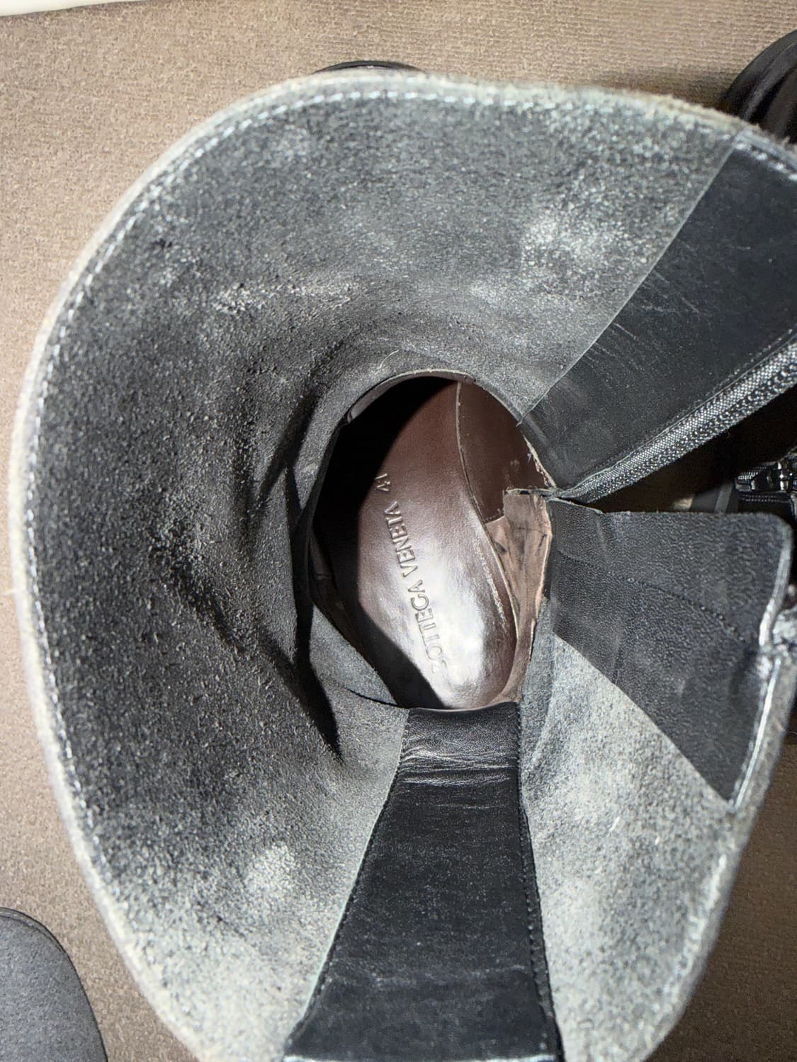 보테가베네타 러그부츠블랙 41(지퍼형) 상품이미지8