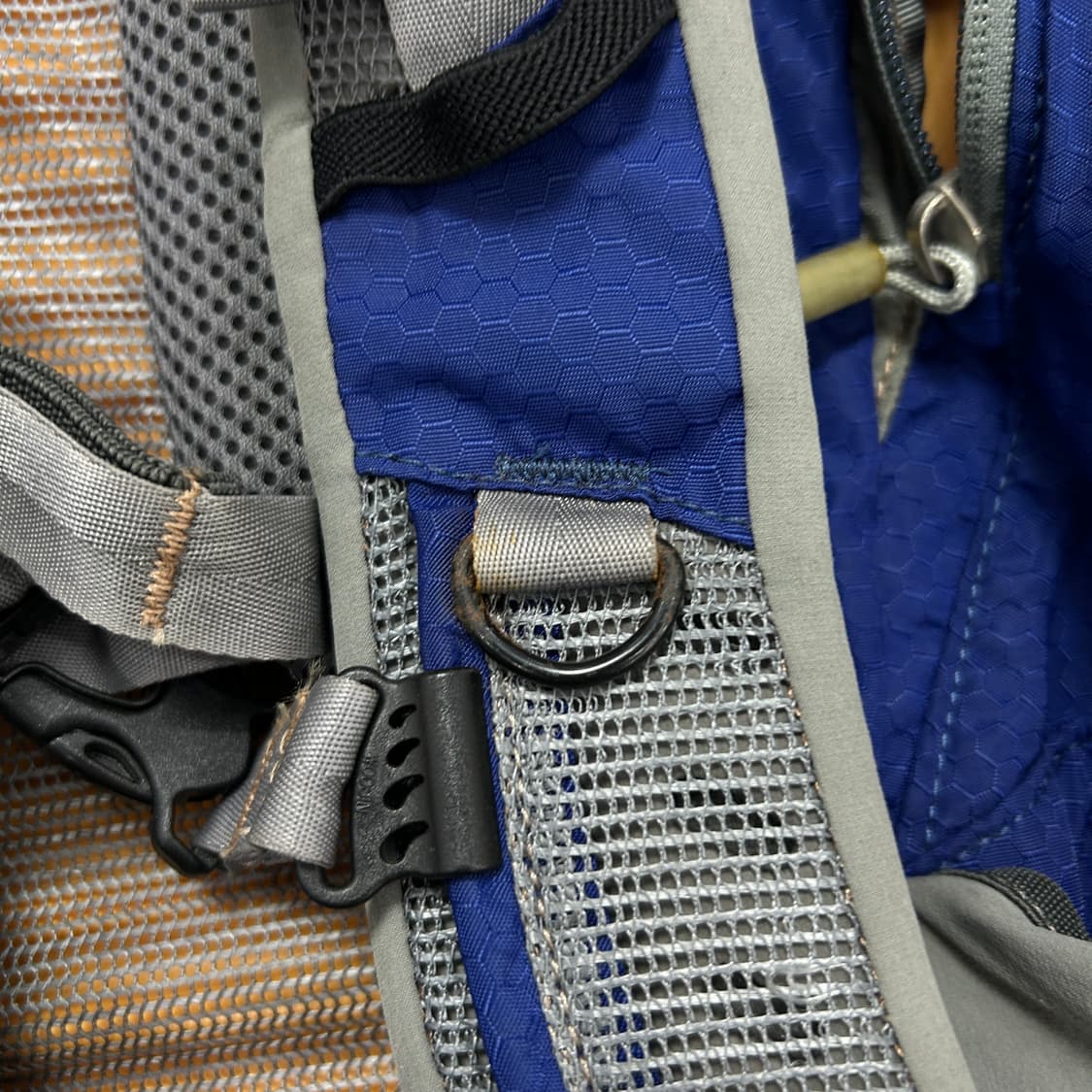 마운틴하드웨어 플루이드 26L 백팩 상품이미지6