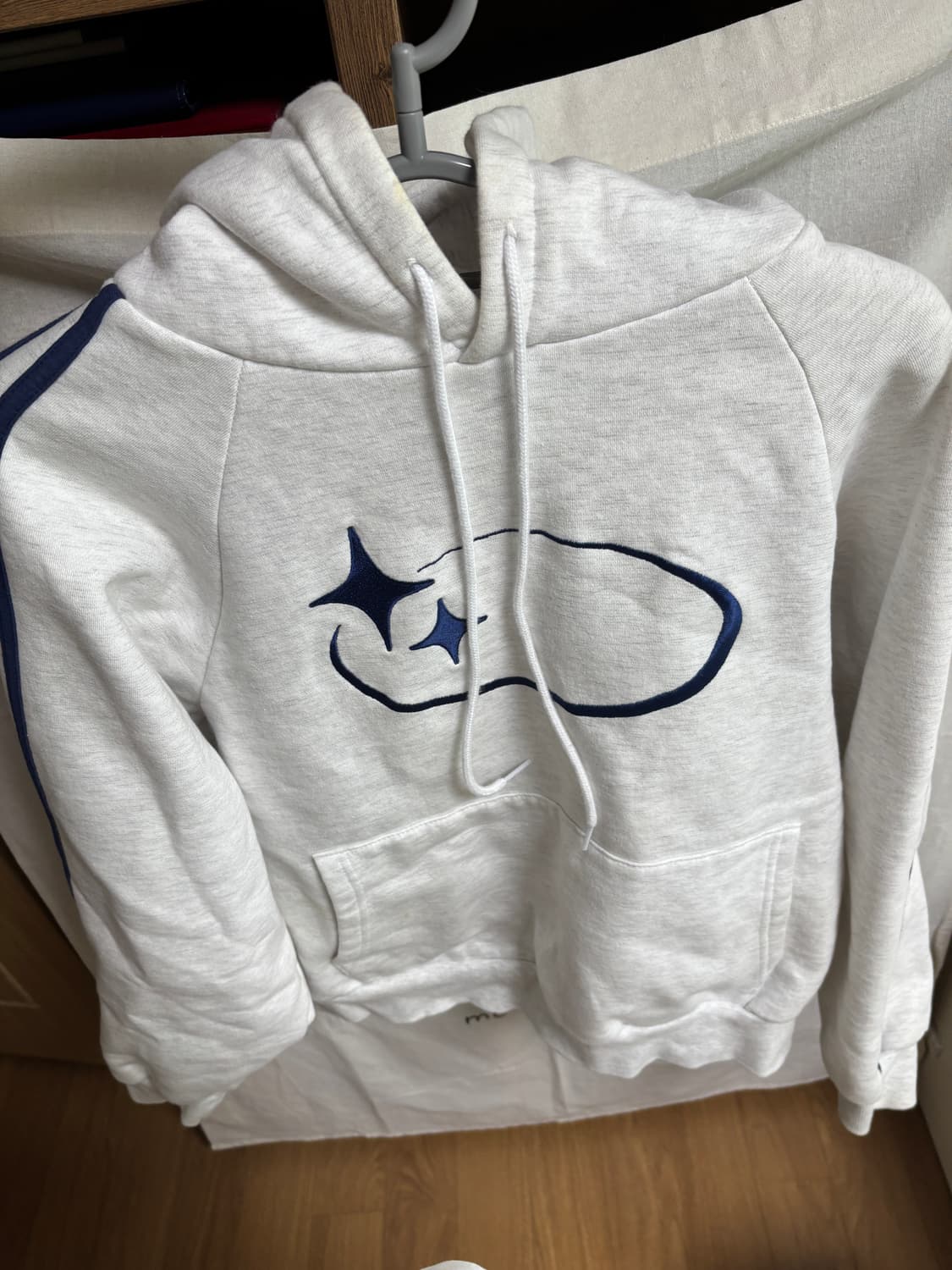 크로스드레슬리 빅스타 후드티 상품이미지1