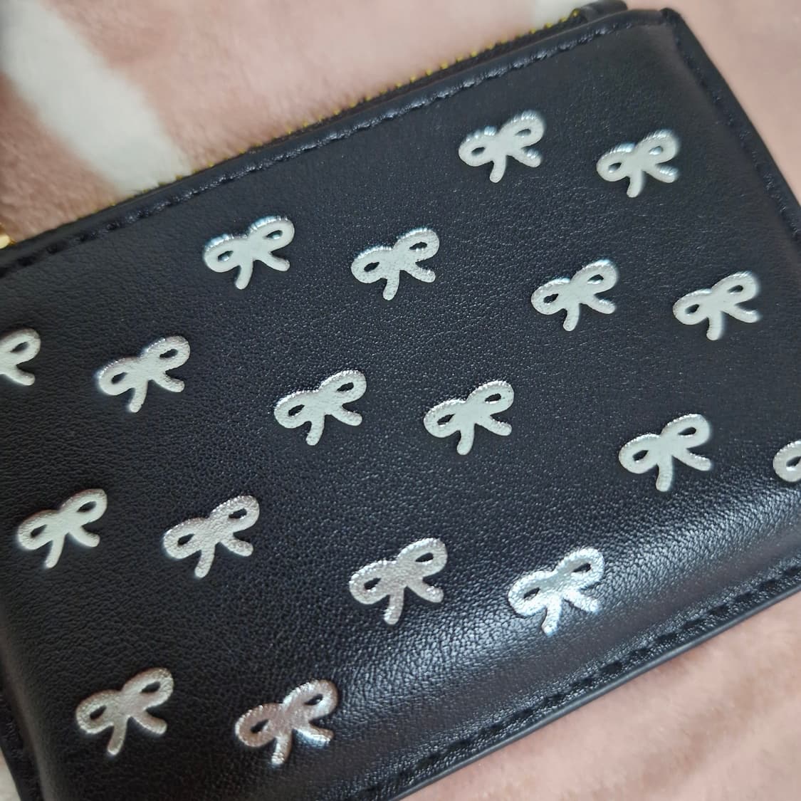 빔즈 Casselini 가죽 카드 지갑 블랙 실버 리본 디테일 상품이미지2