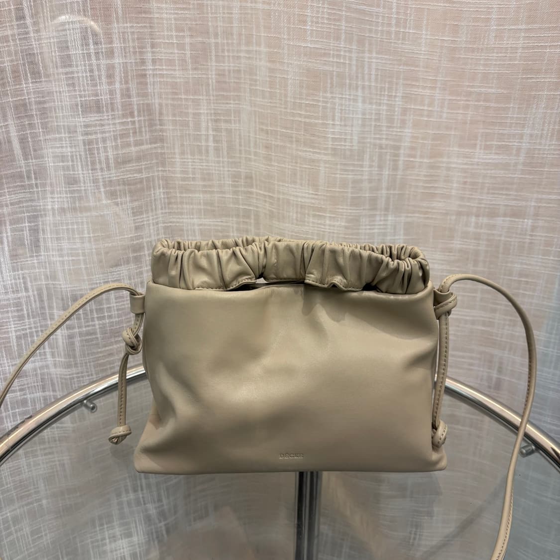 정품 한섬 덱케 플로우백     상품이미지2