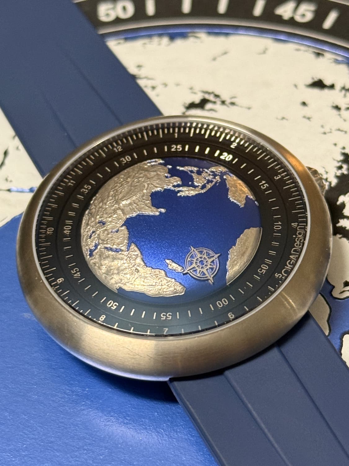 시가디자인 블루플래닛 티타늄 46mm 오토매틱 시계 상품이미지4