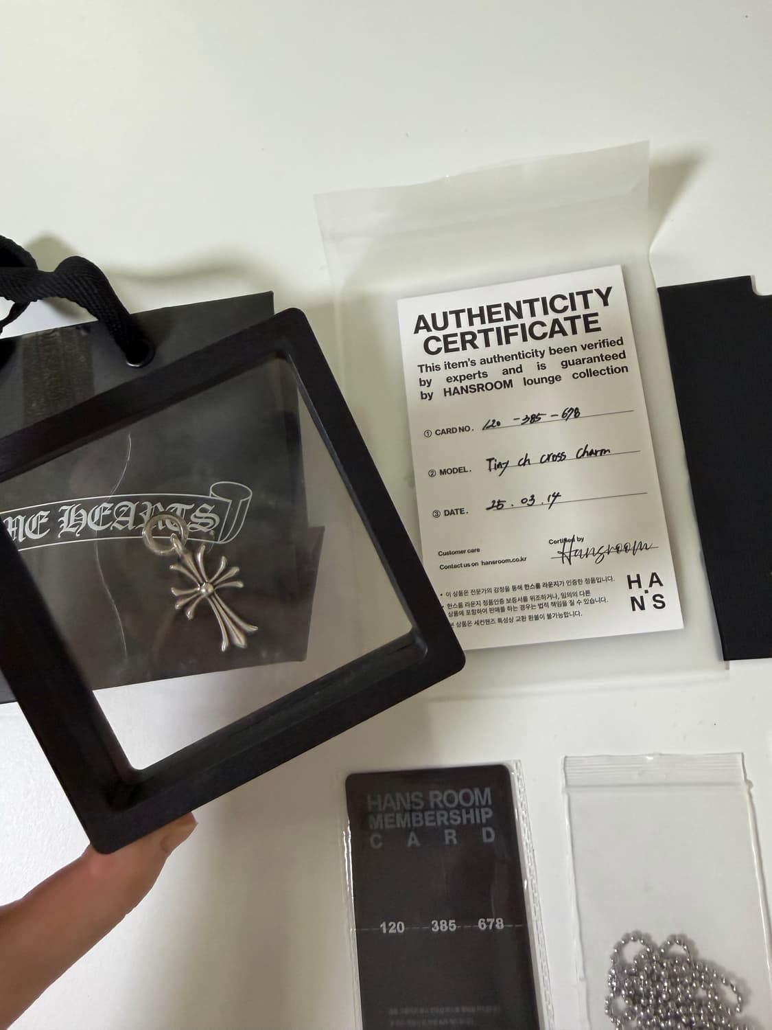 크롬하츠 타이니 크로스 참  상품이미지3