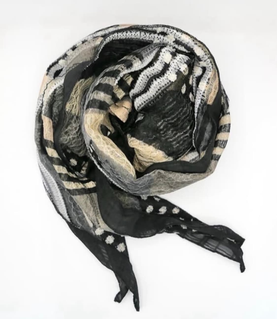 (OS) 코이세이오 스카프 블랙 + 노트 상품이미지1