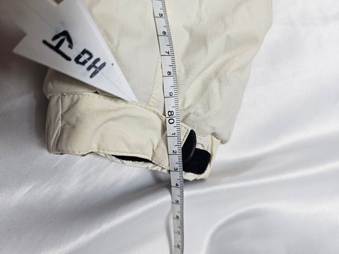 몬츄라네비스 상품이미지8