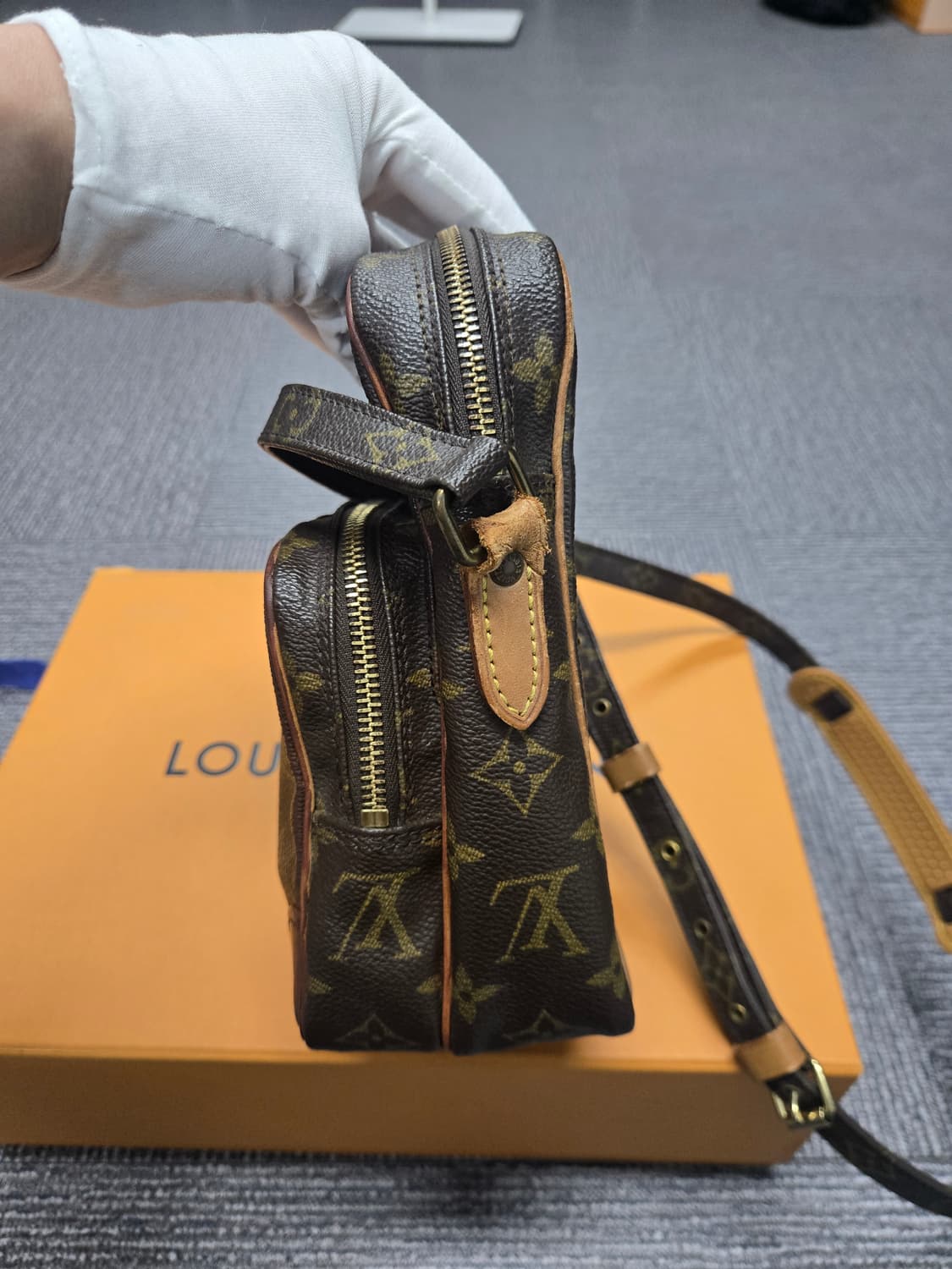 [특가][정품]루이비통 아마존 크로스백 상품이미지5