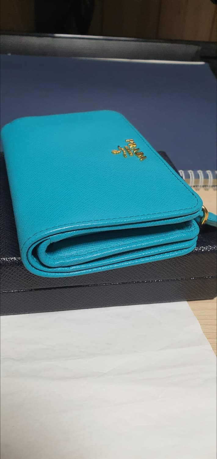 프라다 사피아노 반지갑/지갑 새상품급 정품(감정O) 상품이미지7