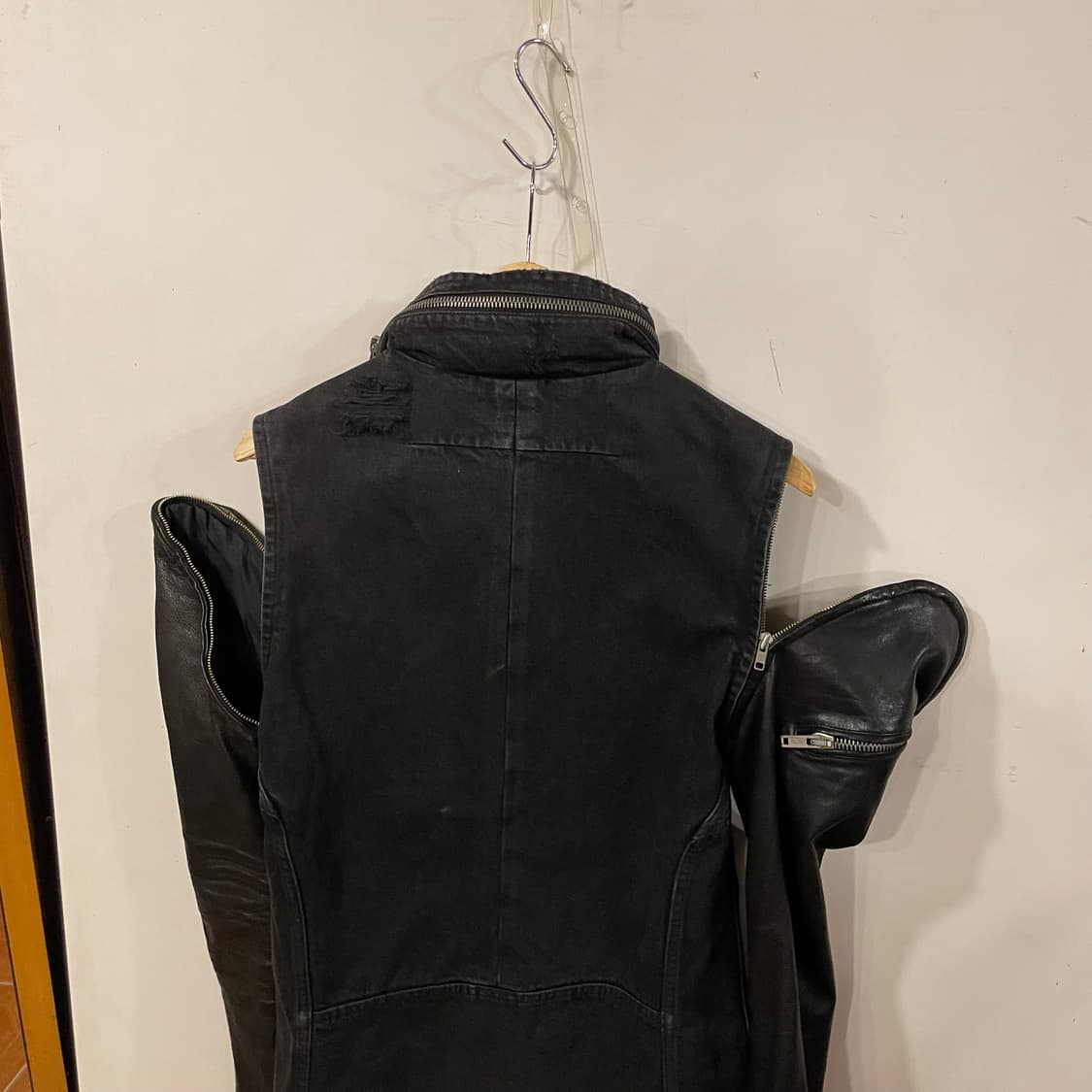 다이어트부처슬림스킨 하이넥레더 자켓 상품이미지8