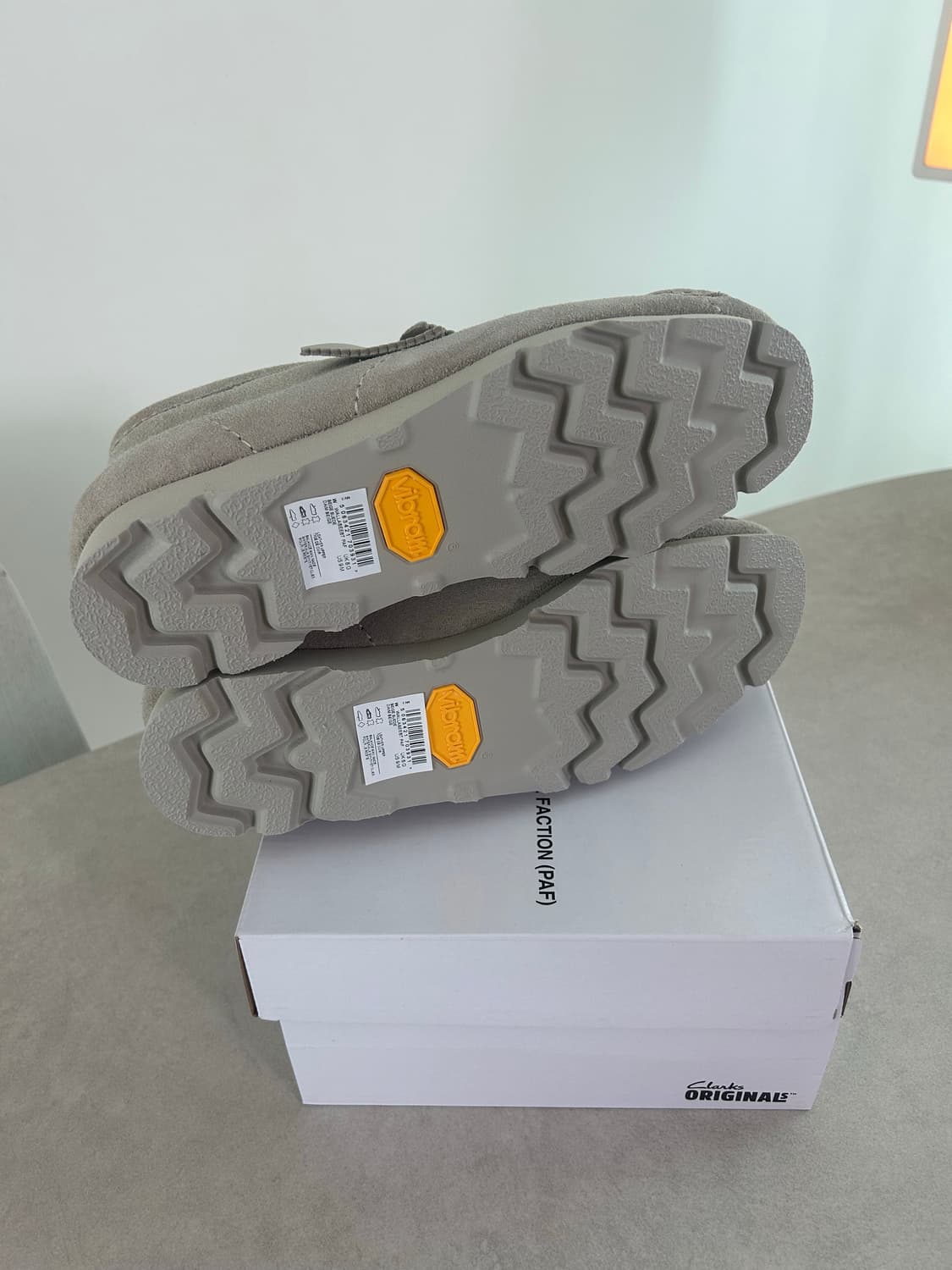 파프 x 클락스 왈라비 베이지 uk8 상품이미지5