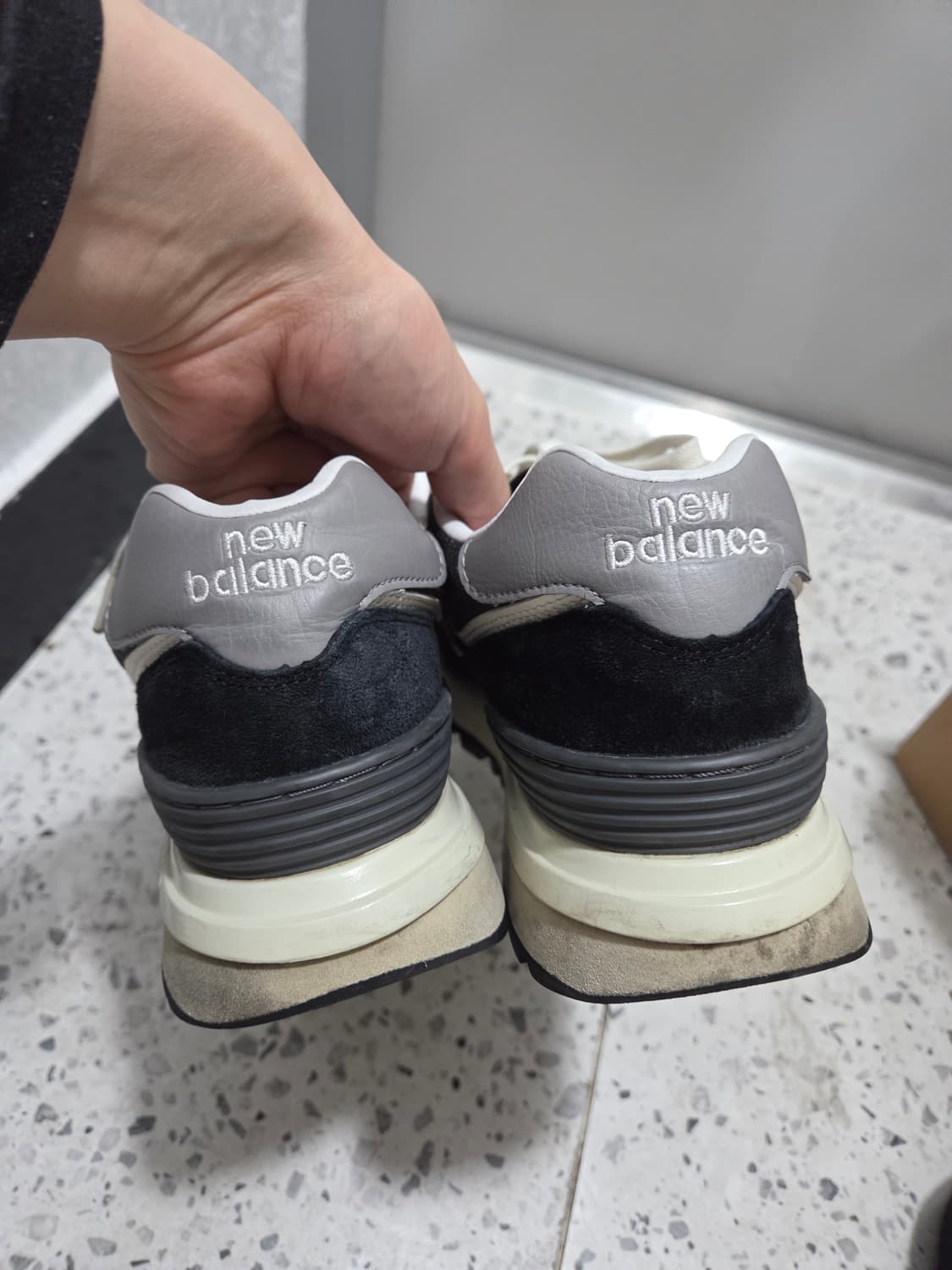 뉴발란스 574 레거시 블랙(박스 포함) 상품이미지4