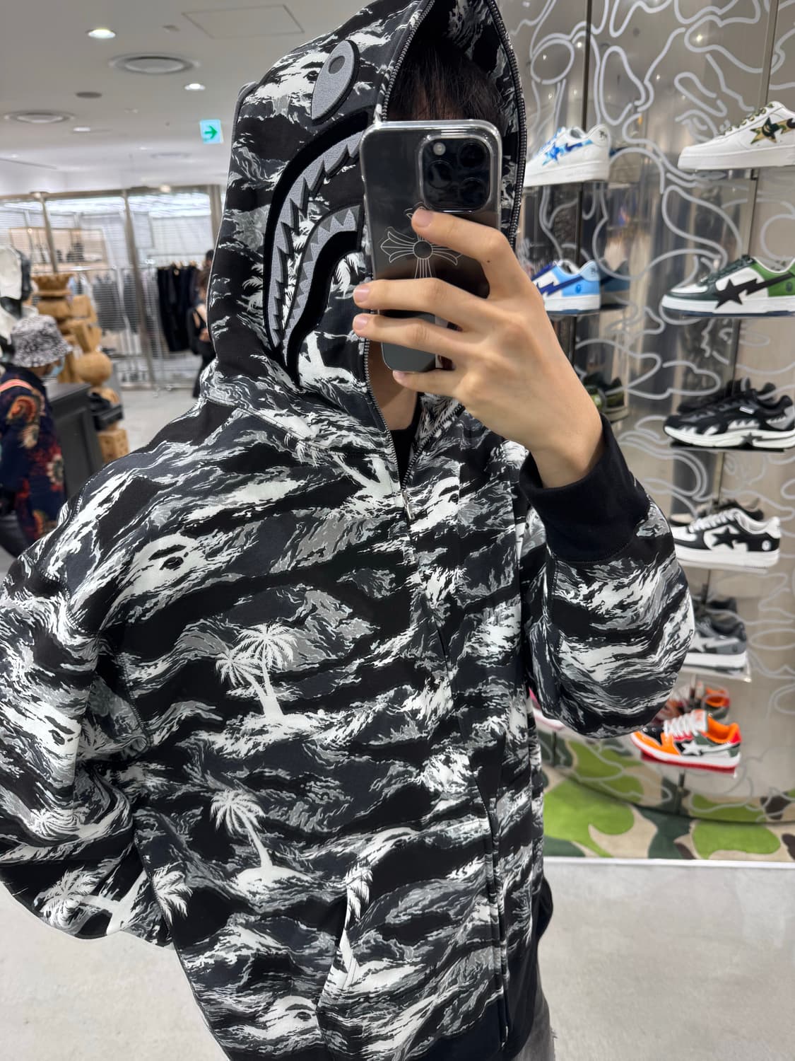 베이프 팜 트리 카모 샤크 후드집업 블랙 상품이미지4