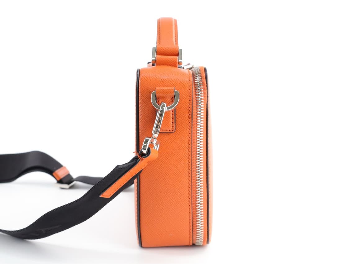 프라다 사피아노 레더 브리크 백 크로스백 파파야 상품이미지2