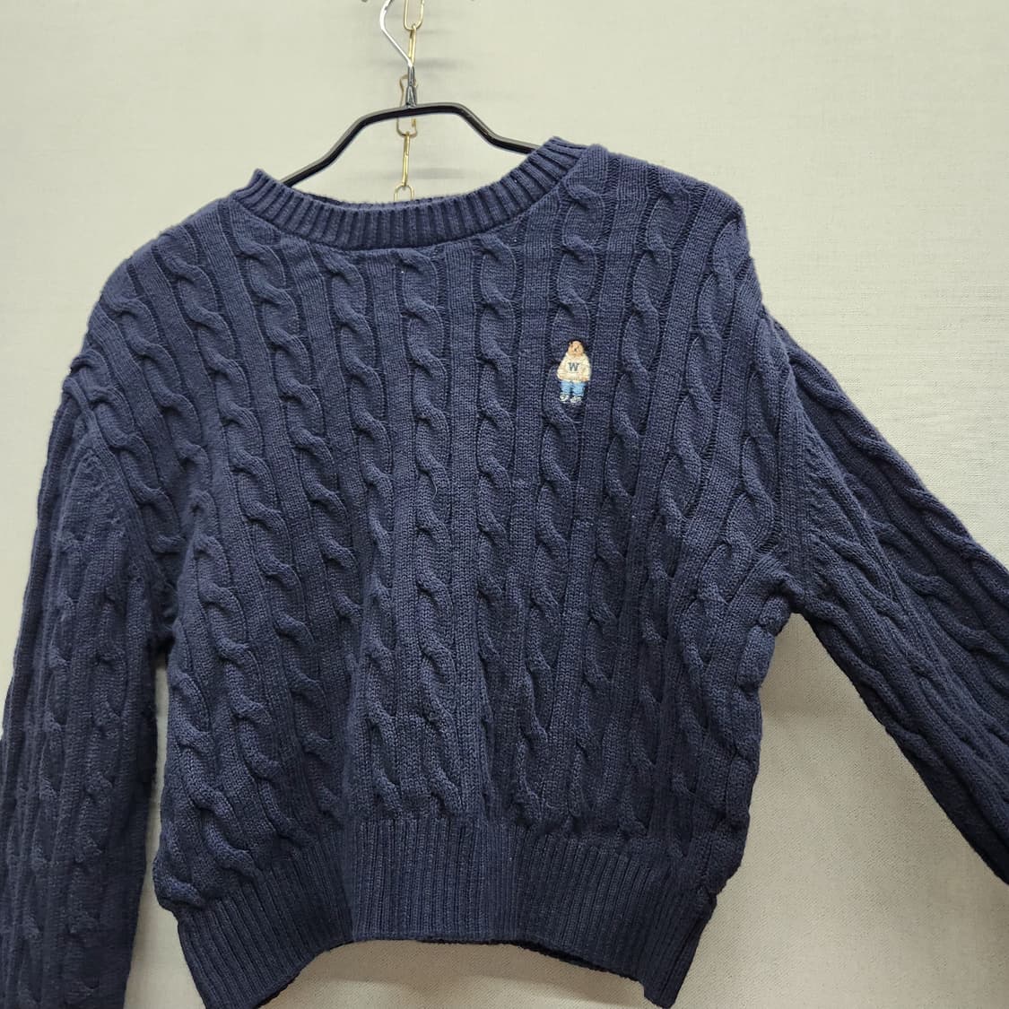 후아유 시그니쳐로고 크롭 꽈배기 니트 M(M) 상품이미지3