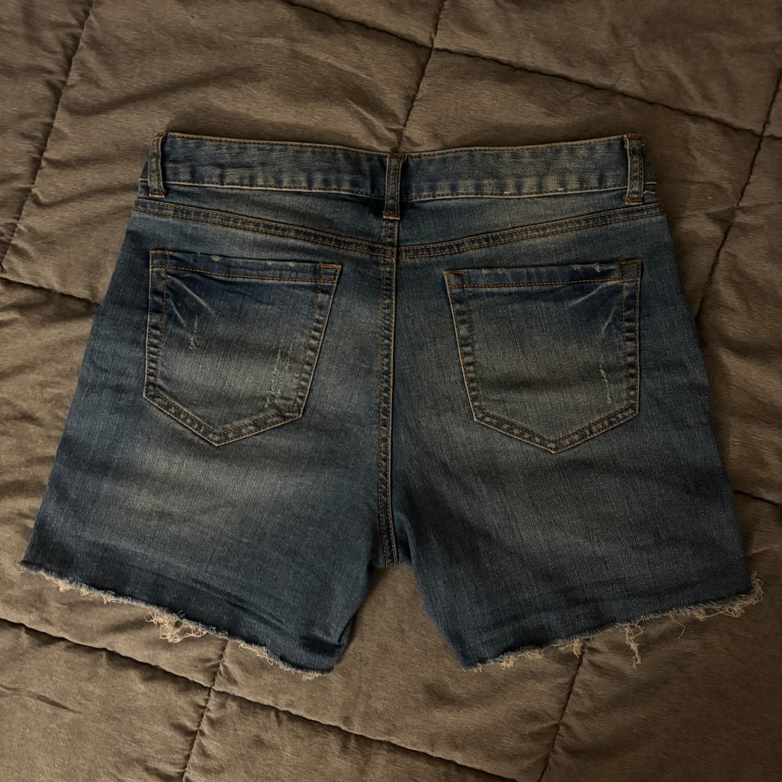 데님 기본 숏핫팬츠 중청 상품이미지2