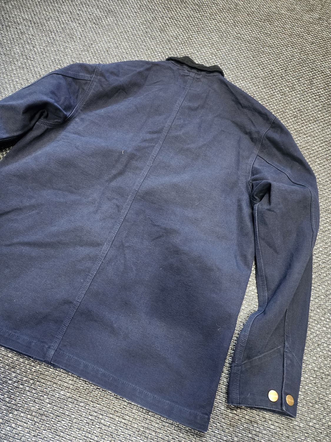 칼하트 미시건 초어코트 네이비 색상 XL사이즈 상품이미지9