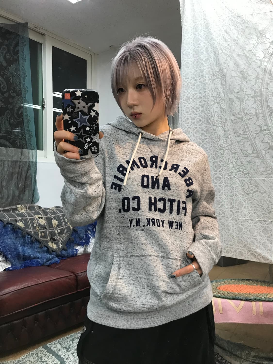 아베크롬비 여성 빅로고 자수 후드티  상품이미지1