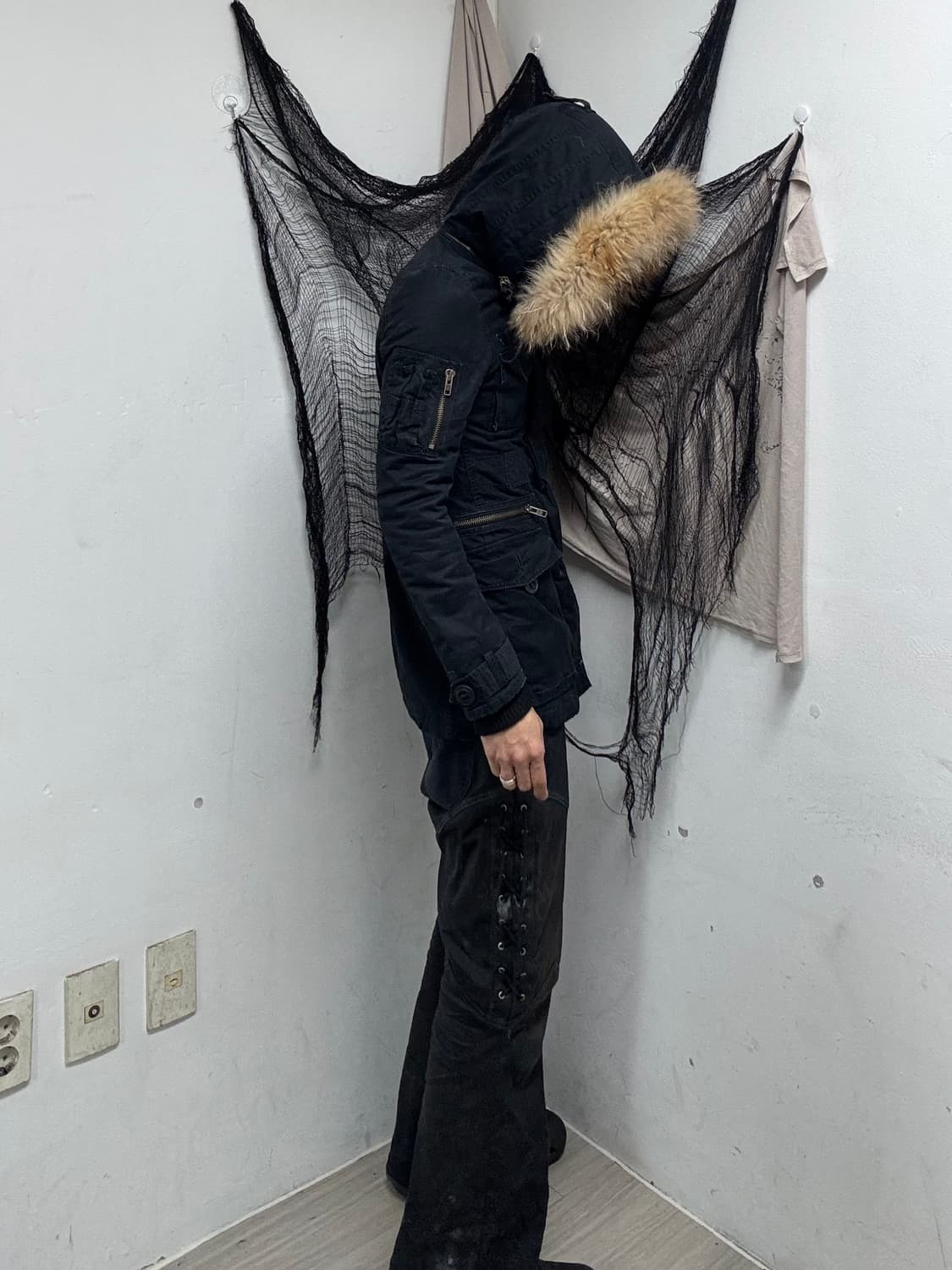 [MOUSSY] Gimmick Design Fur Hoodie Jacke 상품이미지3